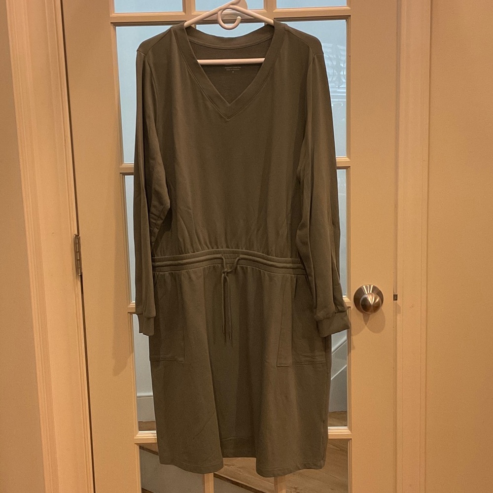 Sweatshirt Dress